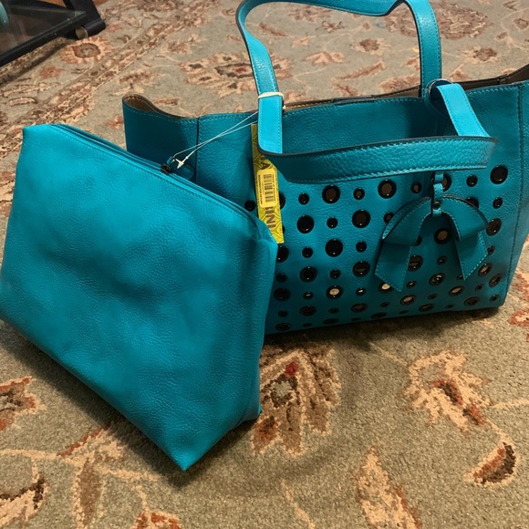 Turquoise Handbag - Picture 2 of 7